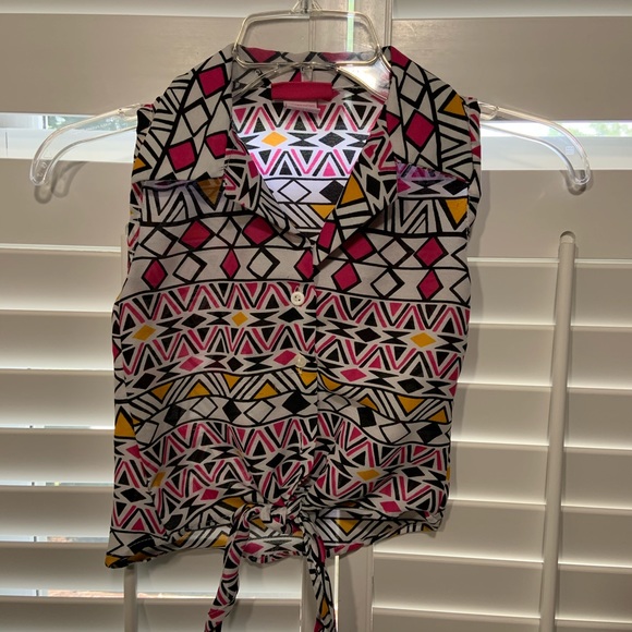 Girls Front Tie Up Top - Picture 2 of 4